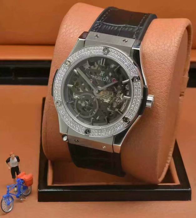 HUBLOT GENEVE Watch 395